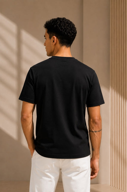 Basic T-Shirt